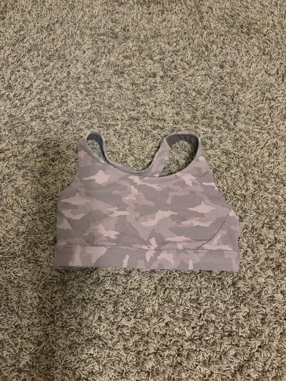 Athleta Ultimate Textured Sports Bra Small Pink Camo Print No Pads Pull Over